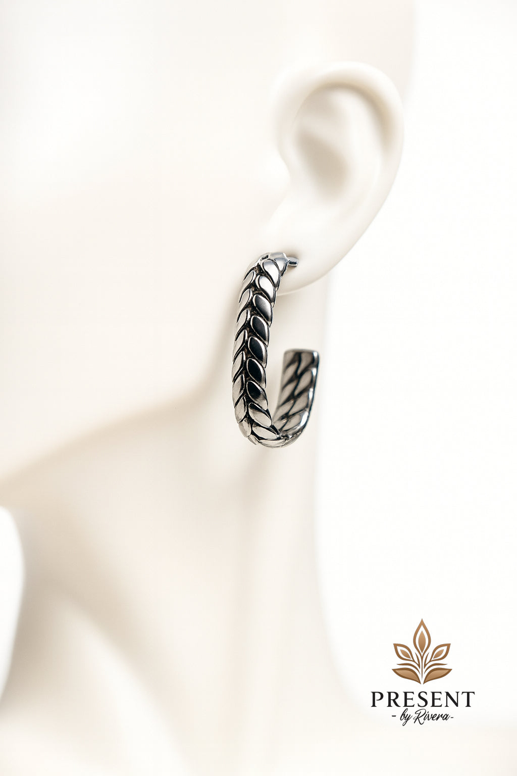 Feather of Grace earrings