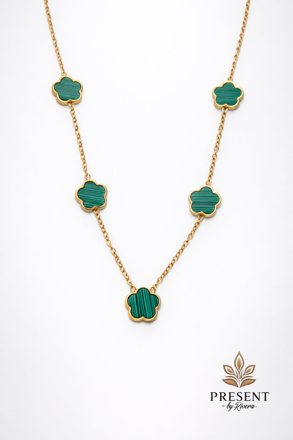 Green Trebol Necklace