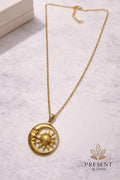 Cadena Sol y luna Oro necklace