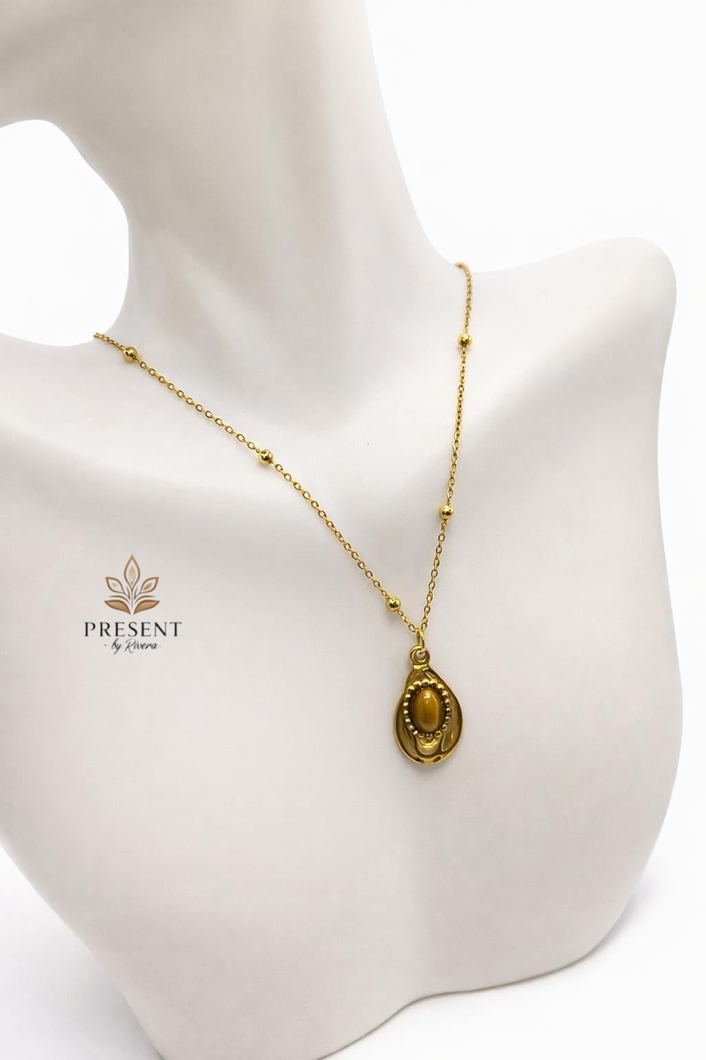 Aguacate Brawn Necklace