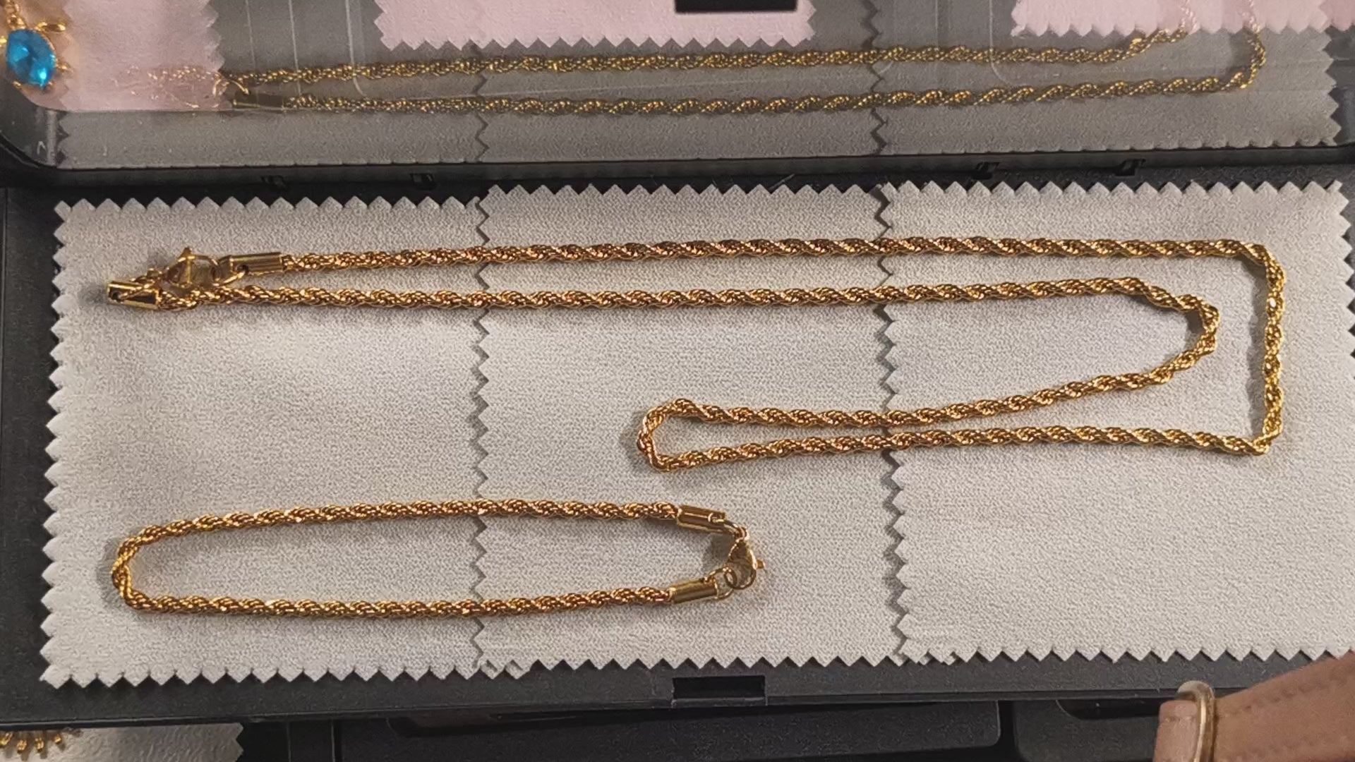 Scott gold set 8.3