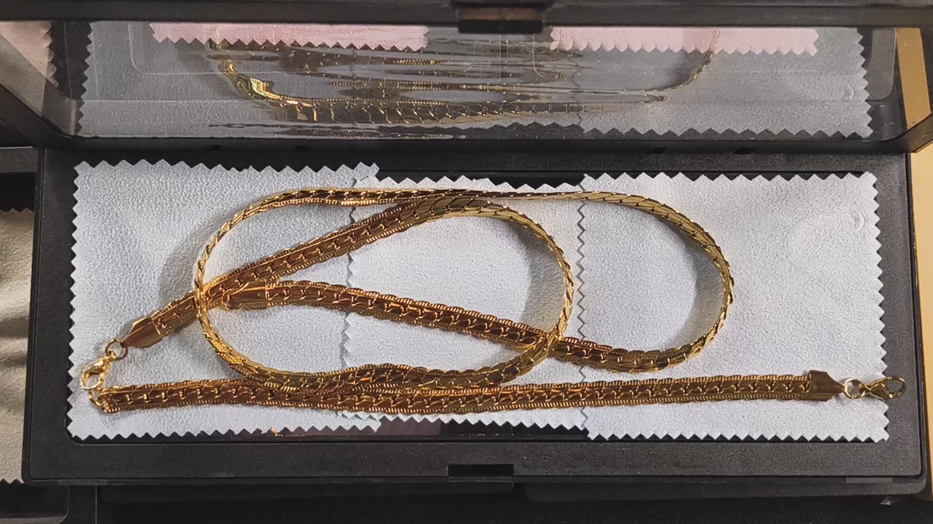 Unbreakable Gold Set