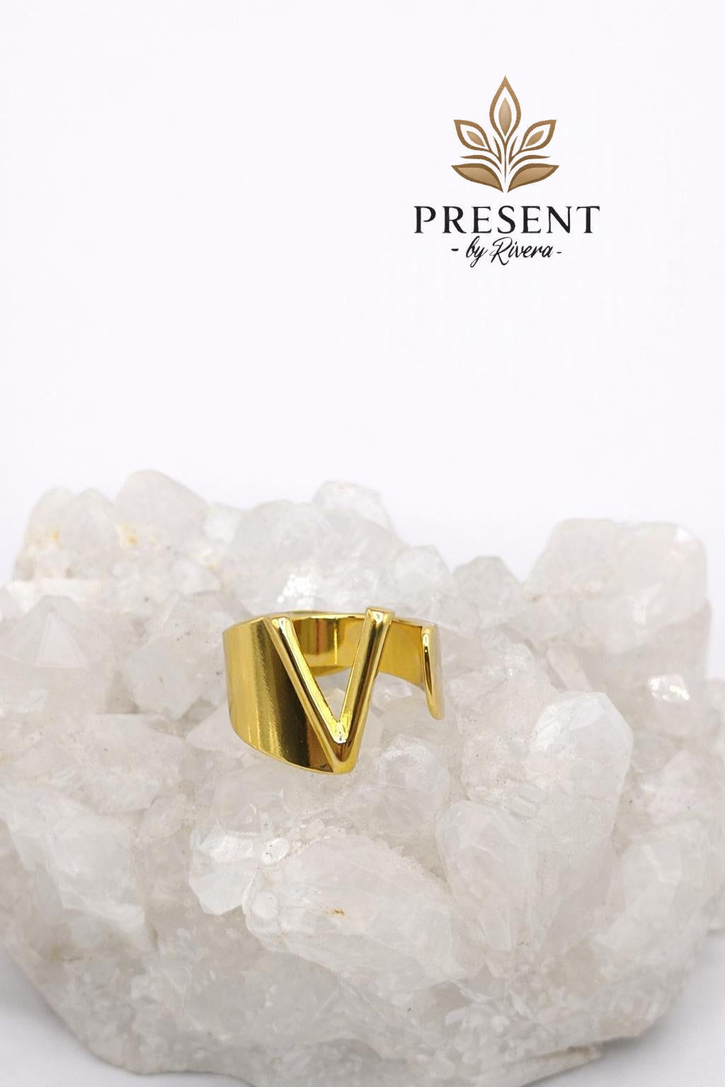 V Ring