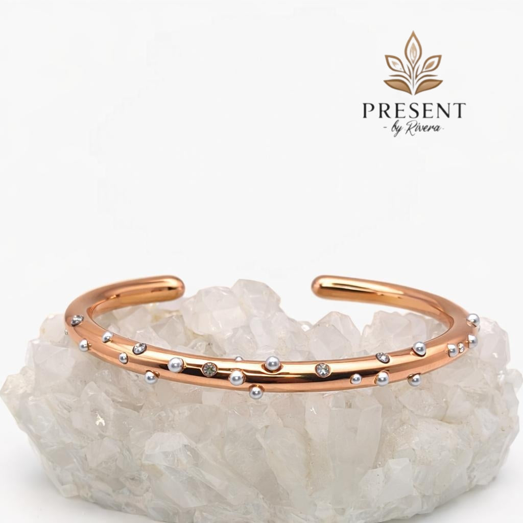 Rose diamond bracelet