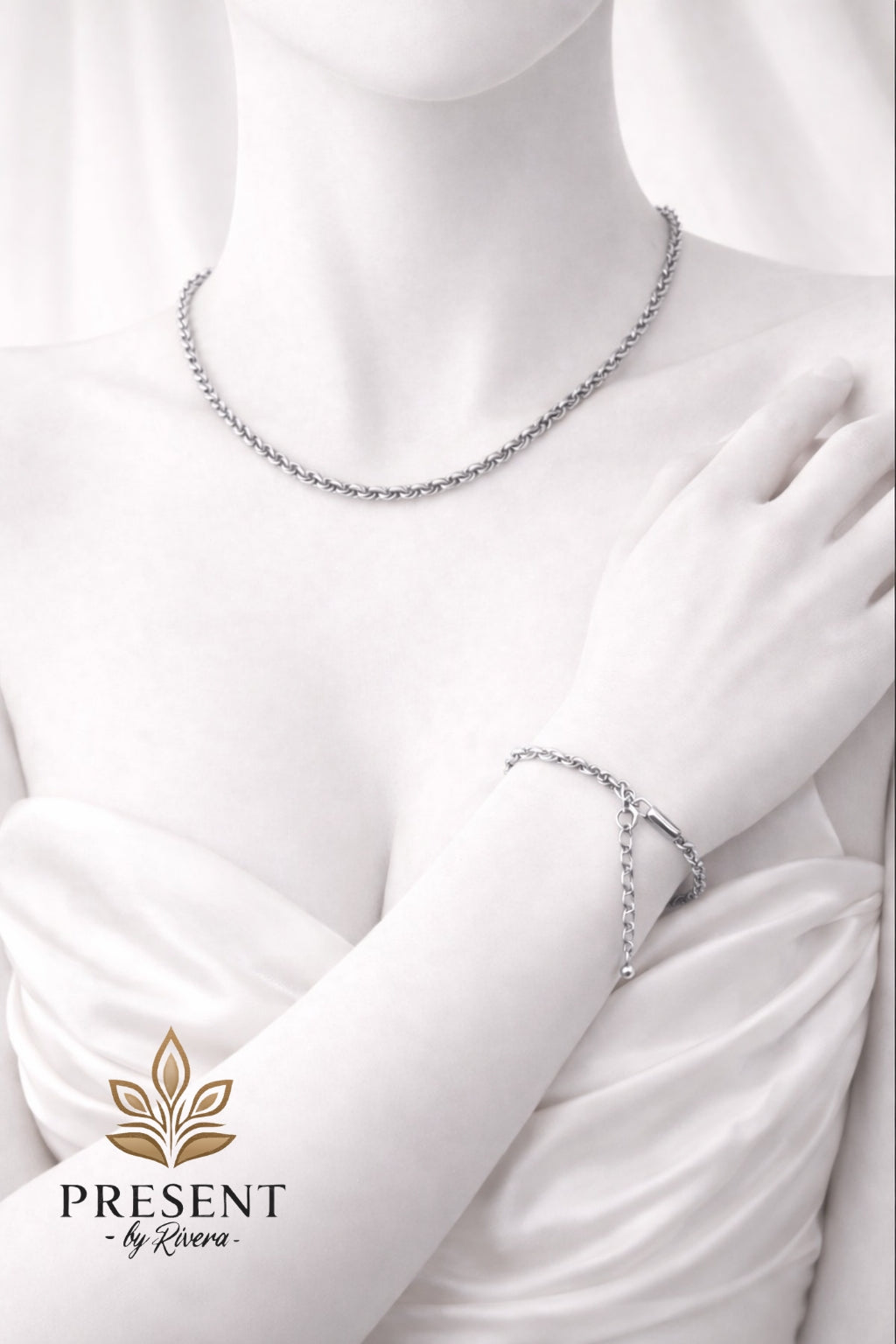 Unic Silver Set