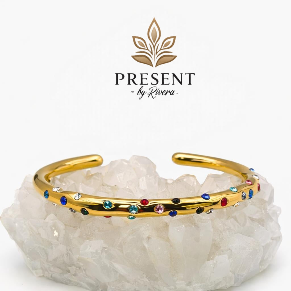 Color diamond bracelet