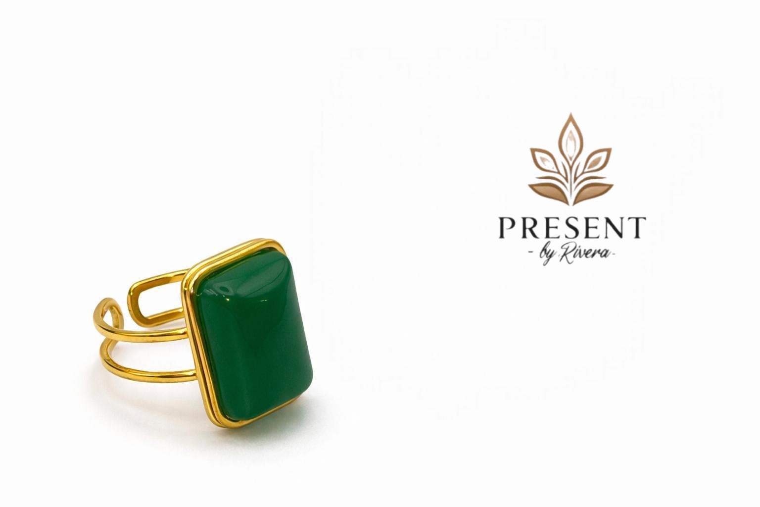 Green gold ring