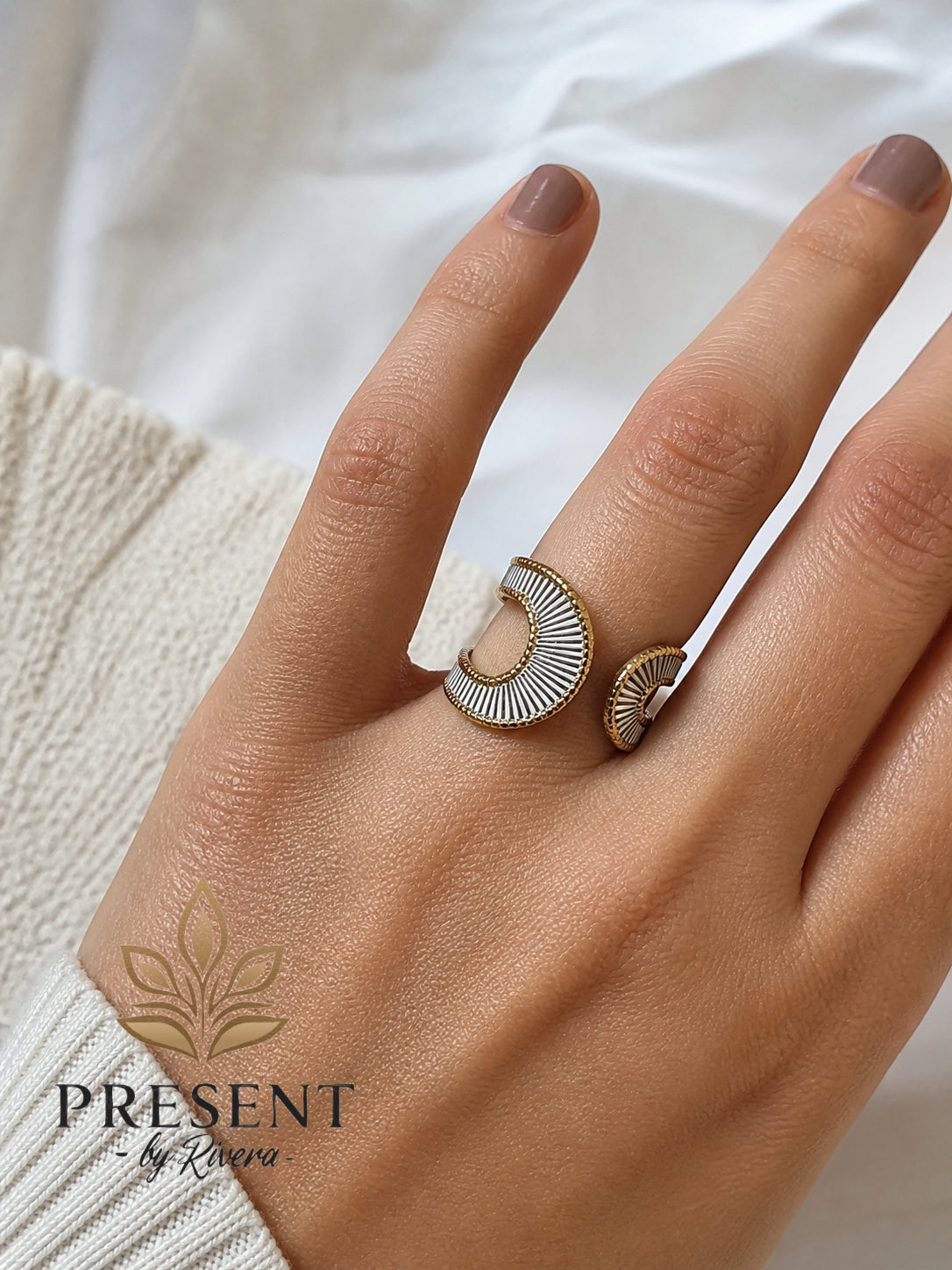 Jaxen Dual Ring